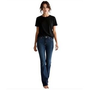 American Eagle Y2K Women's Artist Stretch BootCut Dark Wash Jeans Size 6 EUC